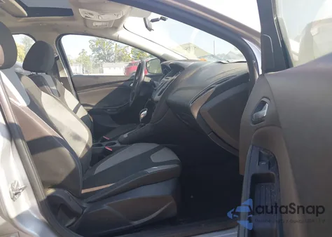 2014 Ford Focus Se from USA, damaged, VIN 1FADP3F20EL235212